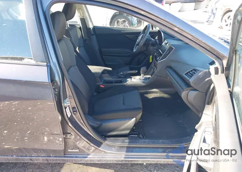 2019 Subaru Impreza 2.0I Premium z USA, uszkodzony, nr VIN 4S3GKAC61K3618248